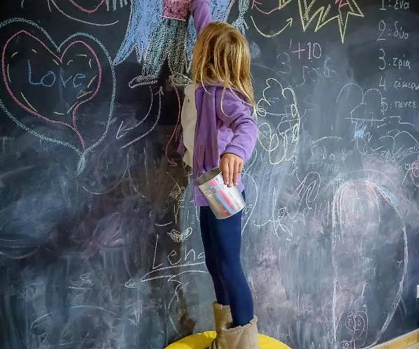 Θέρετρο Elatos & Health Club 4*