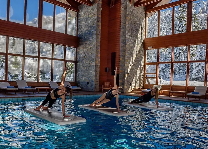 Θέρετρο Elatos & Health Club 4*